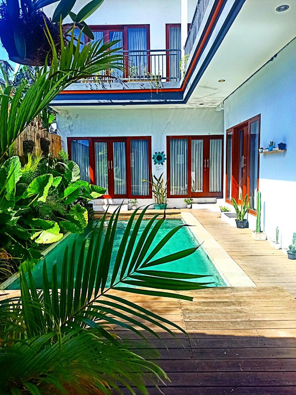 Loka Anyar Guest House Kerobokan  Exterior photo