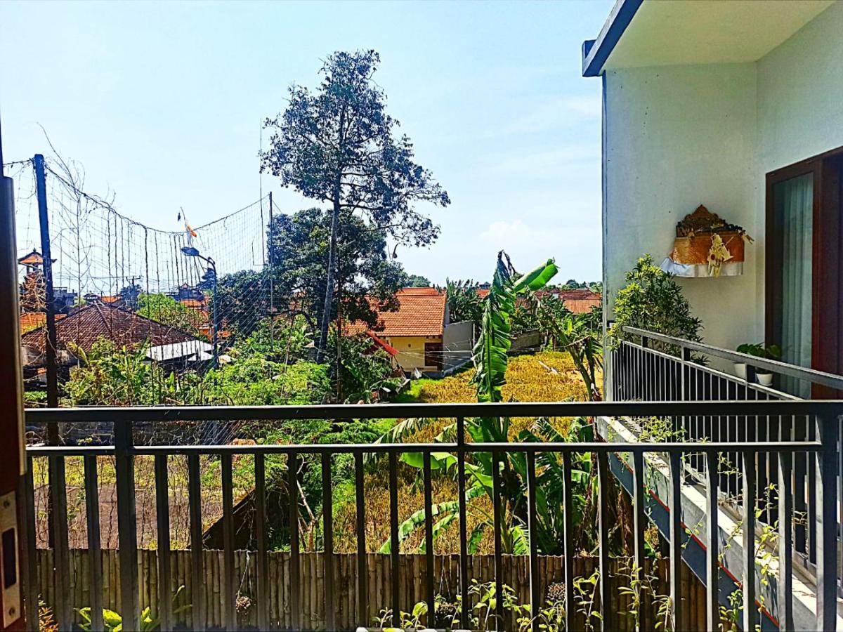Loka Anyar Guest House Kerobokan  Exterior photo